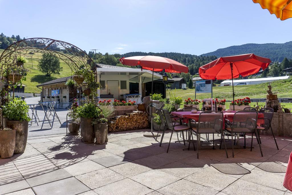 Hotel-Restaurant Ronalp Burchen Exterior photo